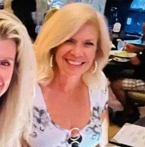 Meet your Posher, Linda